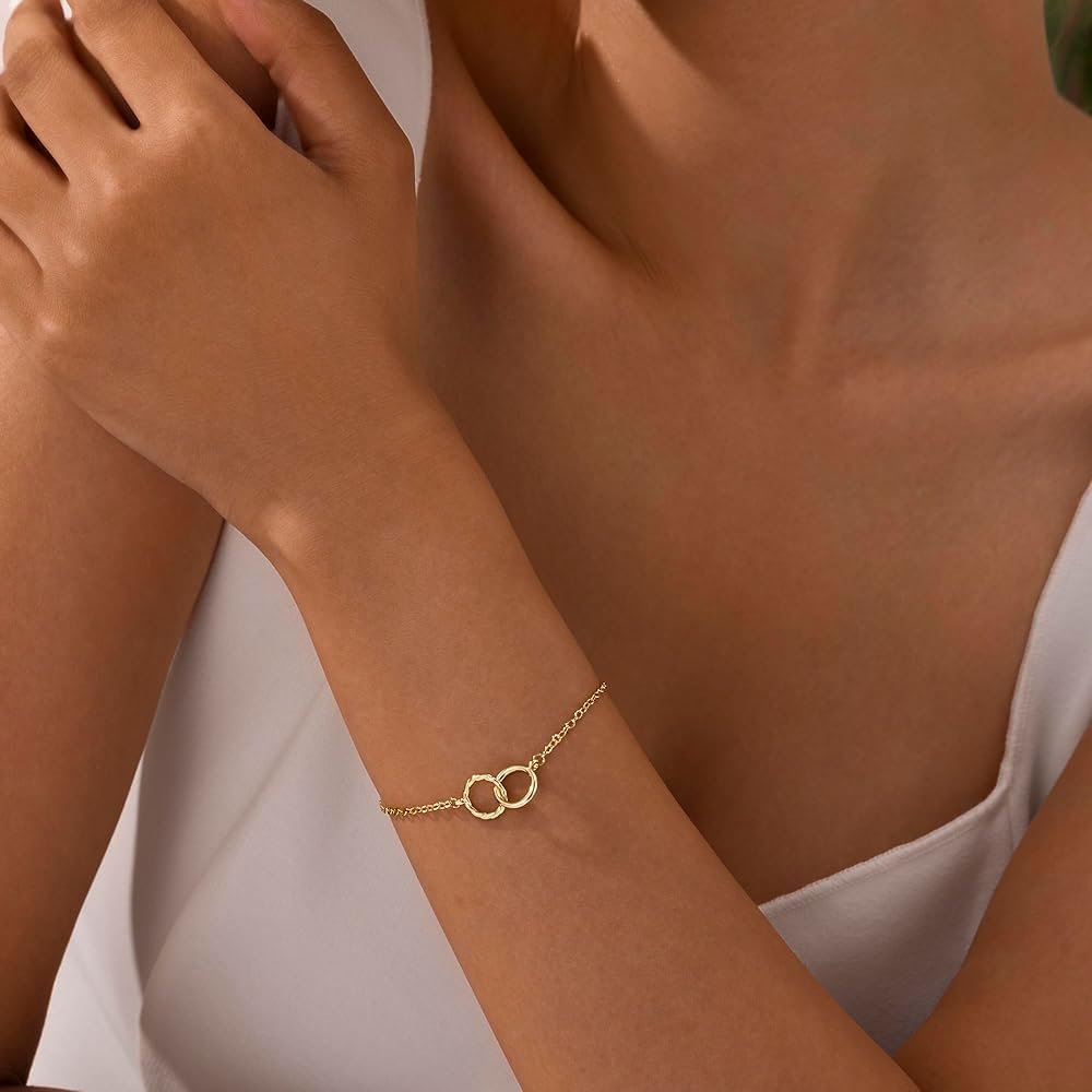 Ladies Gold Bracelet Collection